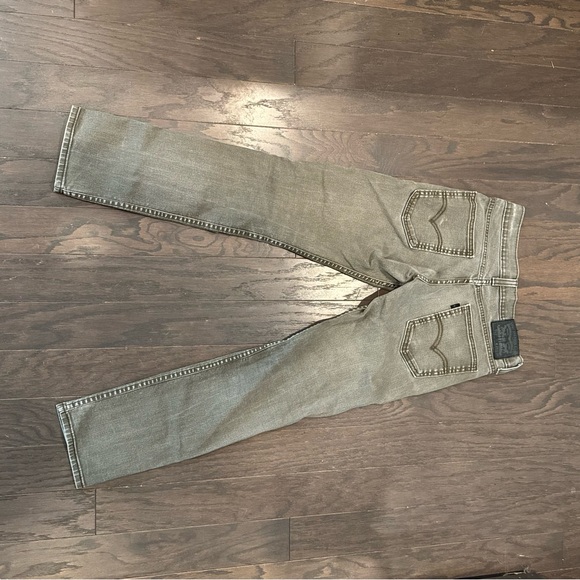 Levi's Tan Straight Jeans with Soft‎ Texture - Picture 5 of 5